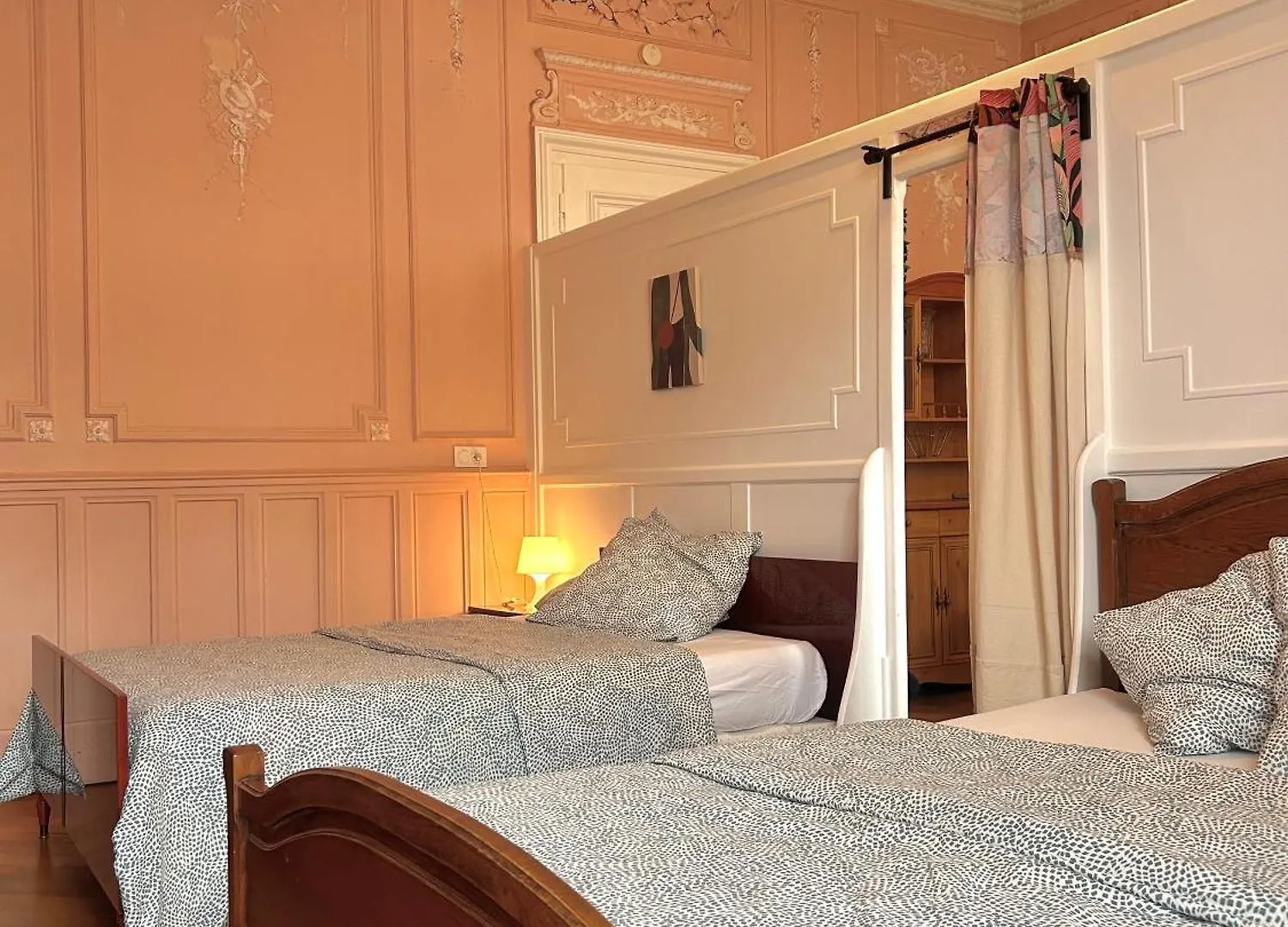Daire Appartement Plein Centre, 42M Au Calme Avec Balcon Et Wifi Aix-les-Bains Fransa